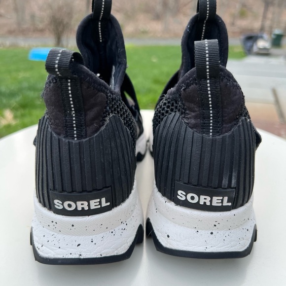 Sorel Kinetic Sneakers Womens Size 7.5 Sea Salt Black - Picture 2 of 8